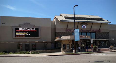 dos lagos movie theater.